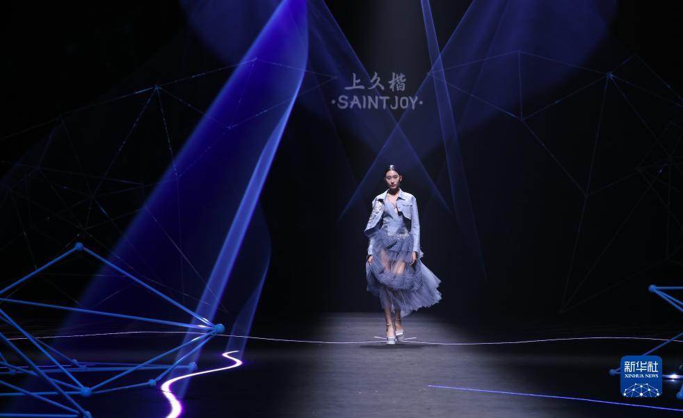 金牛娱乐怎么登不进去
